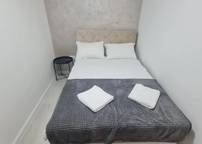 Appartamento Marash 2 *